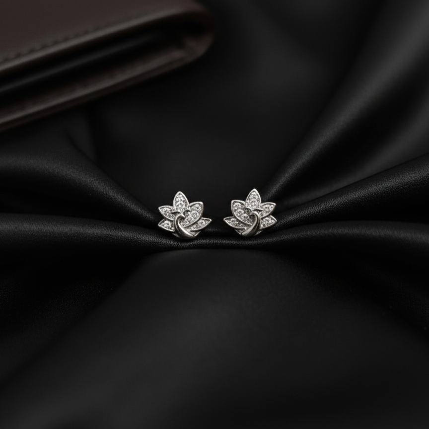 Peacock Dance Studs. | Silver 925 | Rhodium Polish
