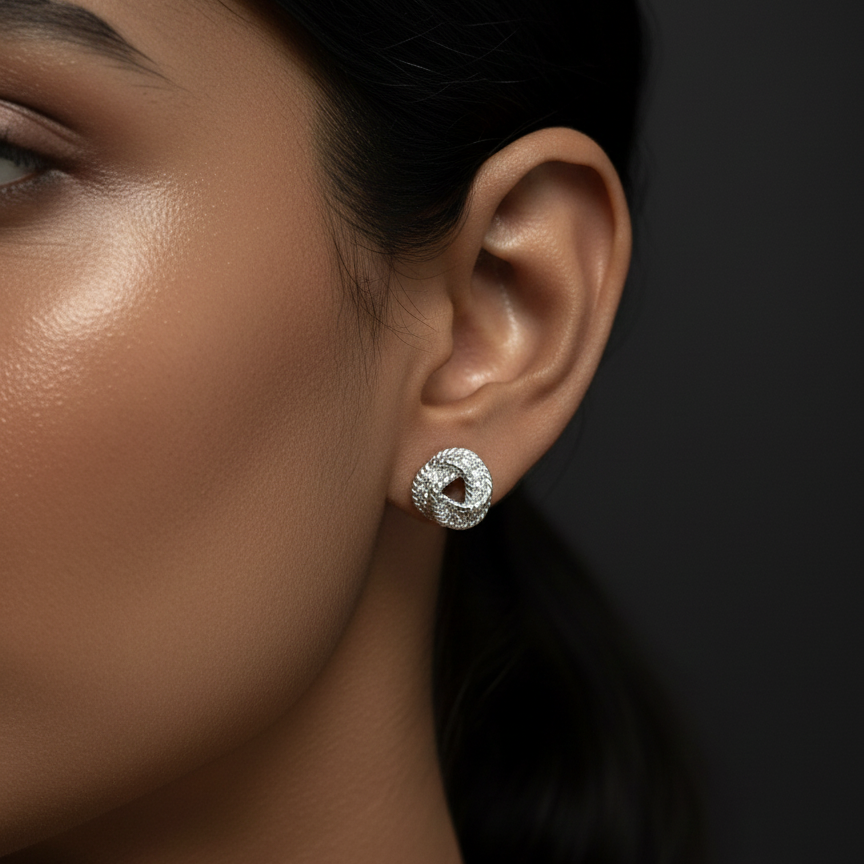 Infinity Knot Stud | Silver 925 | Rhodium Polish
